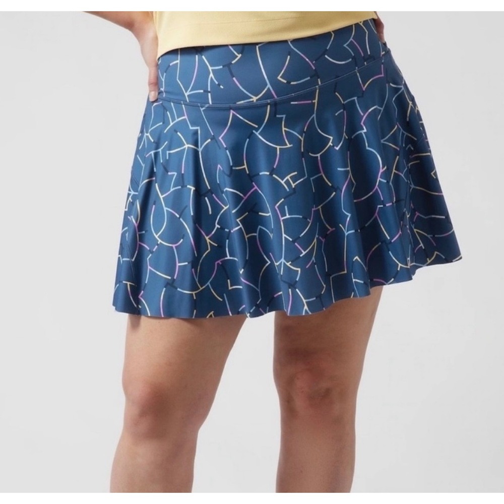Athleta Ace Skort Blue Abstract Geometric Print Tennis Golf Skirt Womens Small
